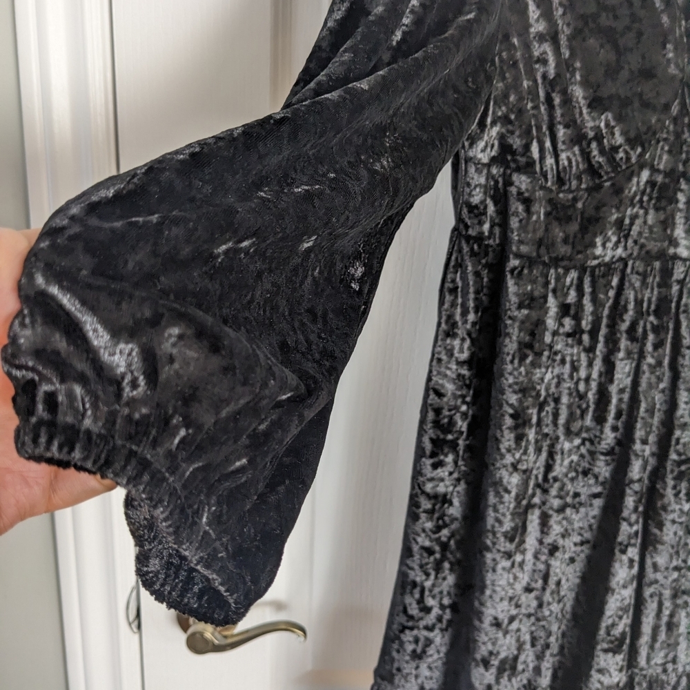 Crushed velour dress Black large - Picture 8 of 10